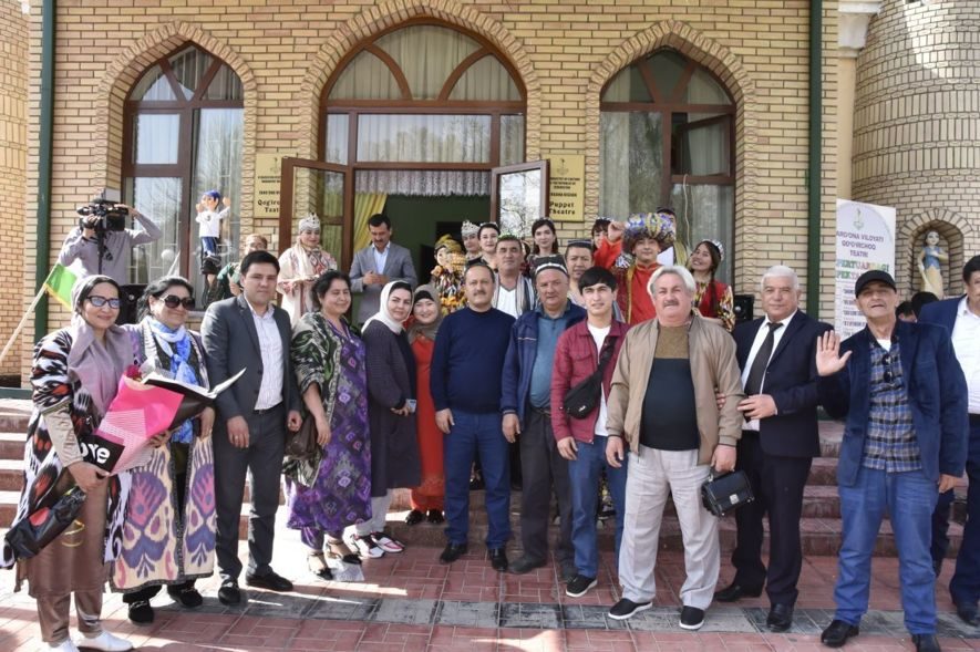 В Ферганский областной театр кукол Посещение Государственного театра кукол Республики Таджикистан